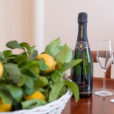 Noliday Suite Riviera Luxury Sea Flat 外观 照片